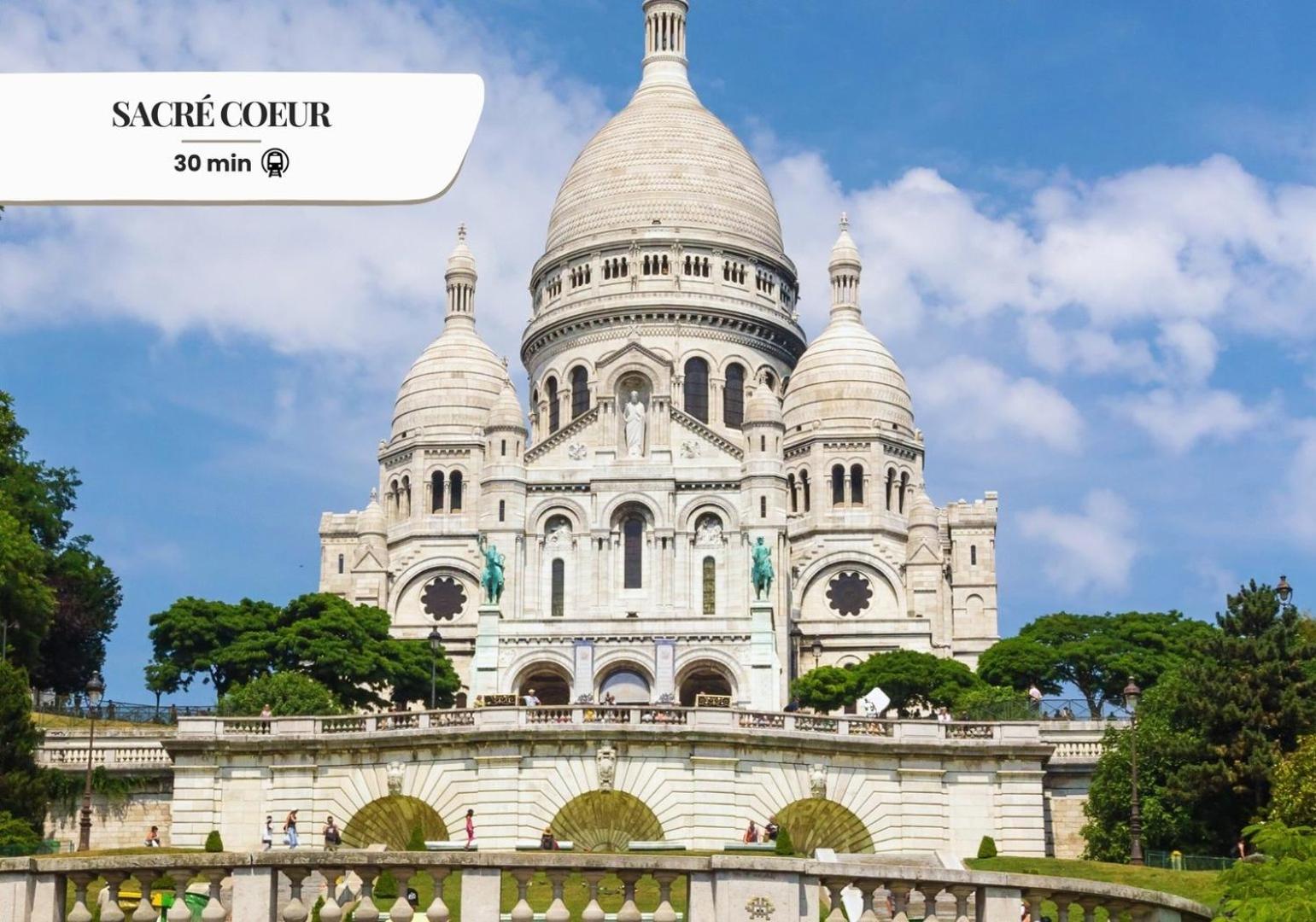 397 Glamour - Superbe A Parijs